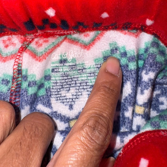 Holiday Pajamas By Cat & Jack GUC Size 8 - Picture 9 of 10